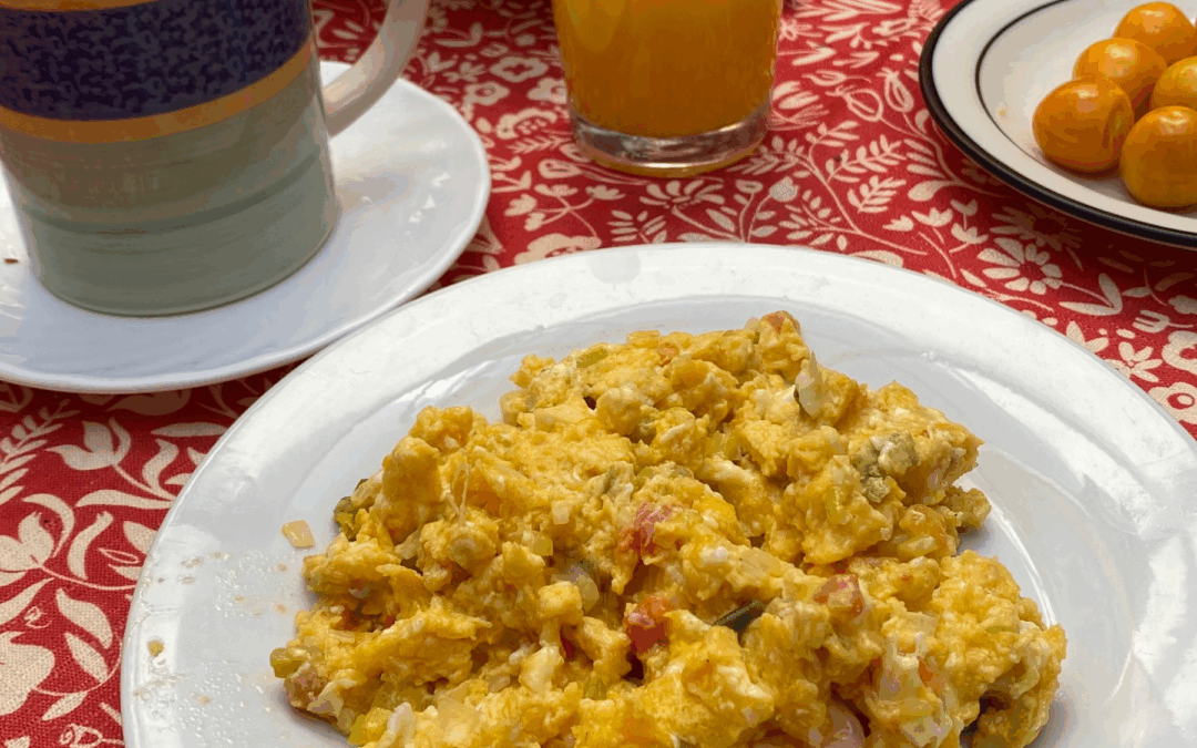 Huevos revueltos, les œufs brouillés à la colombienne